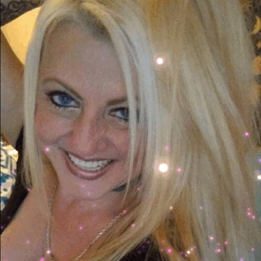 Meet your Posher, Debra